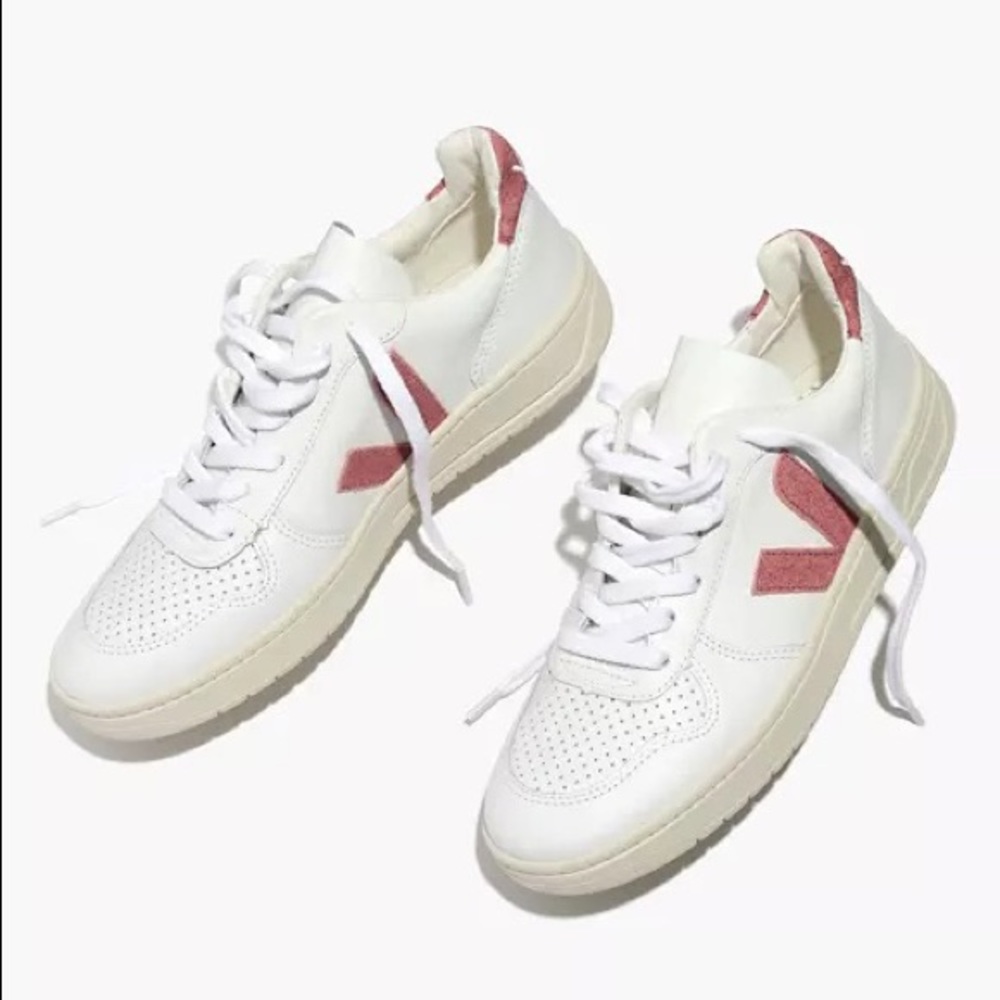 Veja Madewell V-10 in Pink Glitter size 8 / 39